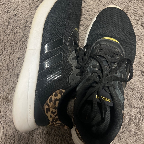 Adidas Shoes - Picture 3 of 4